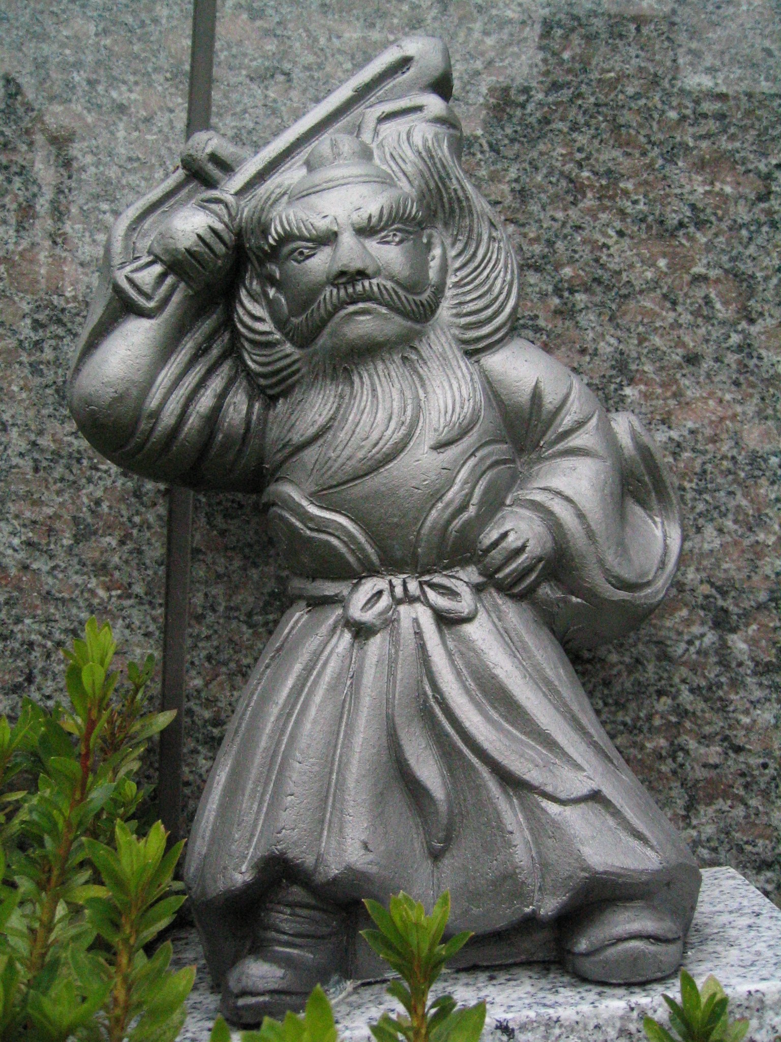 A typical shoki gaurdian statue in Kyoto.